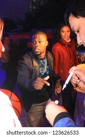 LOS ANGELES - JANUARY 4, 2013: Comedian Kevin Hart Leaving The Staples Center After Lakers/Clippers NBA Basketball Game January 4, 2013 Downtown Los Angeles.