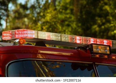 Los Angeles - January 8, 2021: 
Close Up Of Glowing Roof Light Bar On Los Angeles Fire Department  Fire Truck Day Exterior