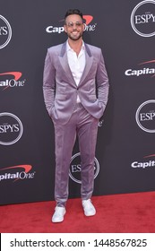 LOS ANGELES - JUL 10:  Zachary Levi Arrives To ESPY Awards 2019  On July 10, 2019 In Hollywood, CA