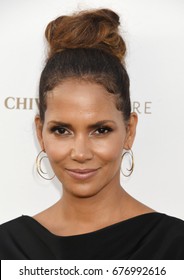 LOS ANGELES - JUL 13:  Halle Berry arrives to "The Final Pitch" from Chivas' The Venture  on July 13, 2017 in Los Angeles, CA                