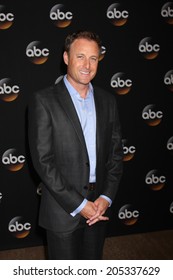 LOS ANGELES - JUL 15:  Chris Harrison At The ABC July 2014 TCA At Beverly Hilton On July 15, 2014 In Beverly Hills, CA