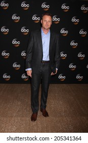 LOS ANGELES - JUL 15:  Chris Harrison At The ABC July 2014 TCA At Beverly Hilton On July 15, 2014 In Beverly Hills, CA