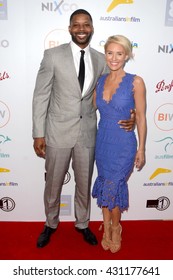 LOS ANGELES - JUN 1:  Kerry Rhodes, Nicky Whelan At The 2016 Australians In Film Heath Ledger Scholarship Dinner At The Mr. C On June 1, 2016 In Beverly Hills, CA