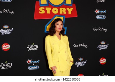 LOS ANGELES - JUN 11:  Ally Maki at the "Toy Story 4" Premiere at the El Capitan Theater on June 11, 2019 in Los Angeles, CA