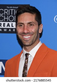 LOS ANGELES - JUN 12: Nev Schulman Arrives For  The Critics Choice TV Awards On June 12, 2022 In Century City, CA