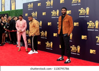 kyrie irving red carpet