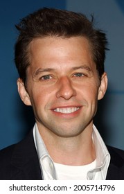 LOS ANGELES - JUN 20: Jon Cryer Arrives To  TCA Summer Press Tour 2003-CBS Party On June 20, 2003 In Hollywood, CA