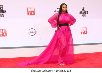 LOS ANGELES - JUN 27:  Jazmine Sullivan at the BET Awards 2021 Arrivals at the Microsoft Theater on June 27, 2021 in Los Angeles, CA