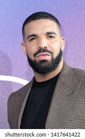 LOS ÁNGELES - 4 DE JUNIO:  Drake en la premiere de la "euforia" de HBO en la Cúpula de Cinerama el 4 de junio de 2019 en Los Ángeles, CA