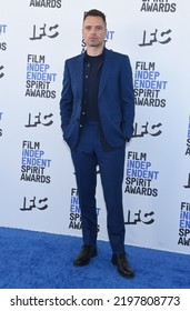 LOS ANGELES - MAR 03: Sebastian Stan Arrives For  The Independent Spirit Awards On March 03, 2022 In Santa Monica, CA