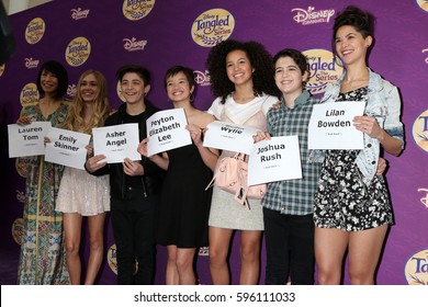 LOS ANGELES - MAR 4: Lauren Tom, Emily Skinner, Asher Angel, Peyton Elizabeth Lee, Sofia Wylie, Joshua Rush,Lilan Bowden At The 