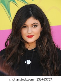 LOS ANGELES - MARCH 23:  Kylie Jenner arrives to the Kid's Choice Awards 2013  on March 23, 2013 in Los Angeles, CA.