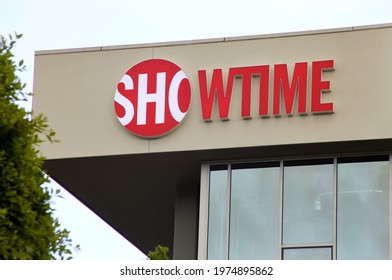 Los Angeles - May 15, 2021: Showtime Television Network Logo On Building Exterior