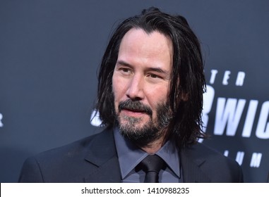 LOS ANGELES - MAY 15:  Keanu Reeves arrives for the John Wick: Chapter 3 - Parabellum' L.A. Special Screening on May 15, 2019 in Hollywood, CA                