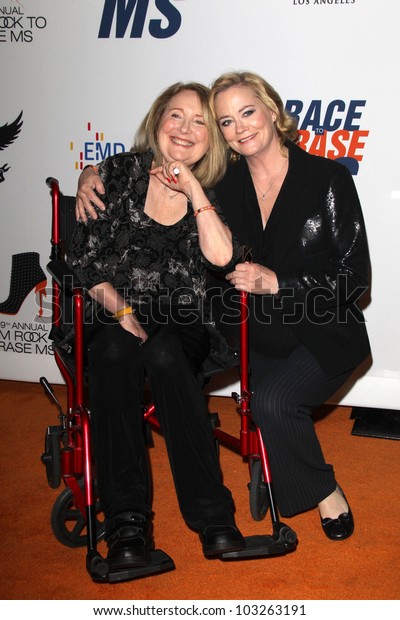 Los Angeles May 18 Teri Garr Stock Photo Edit Now 103263191