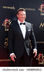 LOS ANGELES - MAY 5:  Steve Burton At The 2019  Daytime Emmy Awards At Pasadena Convention Center On May 5, 2019 In Pasadena, CA