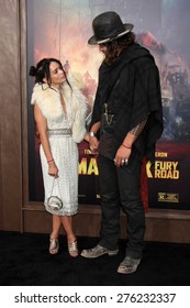 LOS ÁNGELES - 7 DE MAYO:  Lisa Bonet, Jason Momoa en el Mad Max: Furiy Road Los Angeles Premiere en el TCL Chinese Theater IMAX el 7 de mayo de 2015 en Los Ángeles, CA