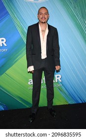 LOS ANGELES - NOV 04: Evan Ross Arrives For AmfAR Gala Los Angeles 2021 On November 4, 2021 In West Hollywood, CA