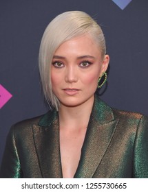 LOS ANGELES - NOV 11:  Pom Klementieff Arrives For The 2018 People's Choice Awards On November 11, 2018 In Santa Monica, CA