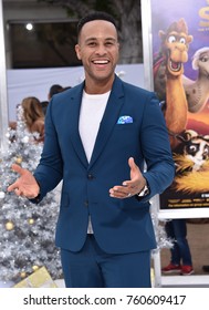 LOS ANGELES - NOV 12:  Devon Franklin Arrives For The 'The Star' World Premiere On November 12, 2017 In Westwood, CA                