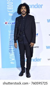 LOS ANGELES - NOV 14:  Daveed Diggs Arrives For The 'Wonder' World Premiere On November 14, 2017 In Westwood, CA                