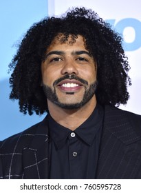 LOS ANGELES - NOV 14:  Daveed Diggs Arrives For The 'Wonder' World Premiere On November 14, 2017 In Westwood, CA                