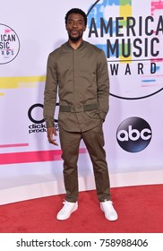 LOS ANGELES - NOV 19:  Chadwick Boseman arrives for the 2017 American Music Awards on November 19, 2017 in Los Angeles, CA                