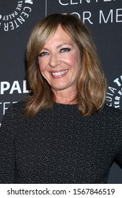 Pictures of allison janney