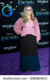 LOS ANGELES - NOV 3:  Jennifer Lee At Encanto World Premiere At El Capitan Theater On November 3, 2021 In Los Angeles, CA
