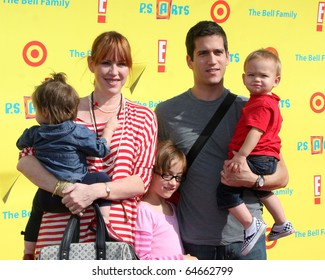 molly ringwald family