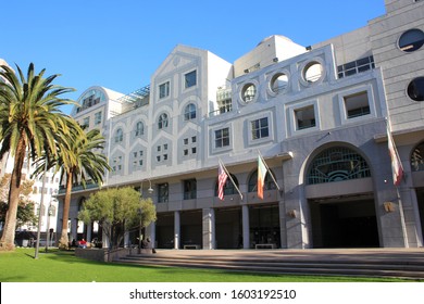 LOS ANGELES - NOVEMBER 2019: Fashion Institute Of Design & Merchandising In November 2019 In Los Angeles. FIDM Is A Private, For-profit College That Also Houses A Museum Of Fashion Design.