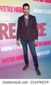 LOS ANGELES - OCT 08: Jonathan Scott Arrives For HBO’s ‘We’re Here’ Season 2 Premiere On October 08, 2021 In Culver City, CA