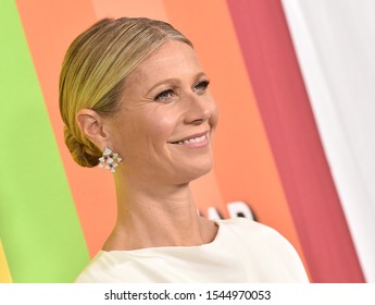 LOS ANGELES - OCT 10:  Gwyneth Paltrow arrives for the 2019 amFAR Gala on October 10, 2019 in Hollywood, CA                