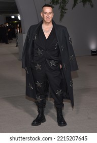 LOS ANGELES - OCT 15: Jeremy Scott Arrives For 2nd Annual Academy Museum Gala On October 15, 2022 In Los Angeles, CA