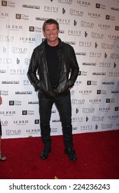 LOS ANGELES - OCT 15:  Winsor Harmon At The Sue Wong 