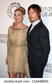 Laurie Holden Norman Reedus Images Stock Photos Vectors Shutterstock