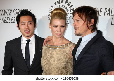 Laurie Holden Norman Reedus Images Stock Photos Vectors Shutterstock