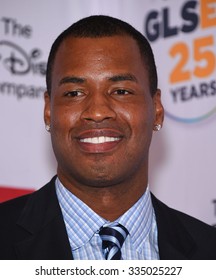 LOS ANGELES - OCT 23:  Jason Collins Arrives To The GLSEN Awards 2015 On October 23, 2015 In Hollywood, CA.                