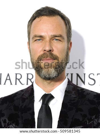 JR Bourne é casado