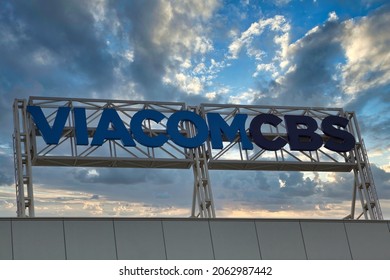 Los Angeles - October 23, 2021: Viacom CBS Building's Signage In Hollywood