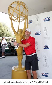 LOS ANGELES - SEP 10:  Jeff Nordling Arrives At The 13TH PRIMETIME EMMY CELEBRITY TEE-OFF At Oakmont Country Club On September 10, 2012 In Glendale, CA