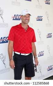 LOS ANGELES - SEP 10:  Jeff Nordling Arrives At The 13TH PRIMETIME EMMY CELEBRITY TEE-OFF At Oakmont Country Club On September 10, 2012 In Glendale, CA