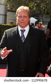 LOS ANGELES - SEP 15:  Sig Hansen Arrives At The  Primetime Creative Emmys 2012 At Nokia Theater On September 15, 2012 In Los Angeles, CA