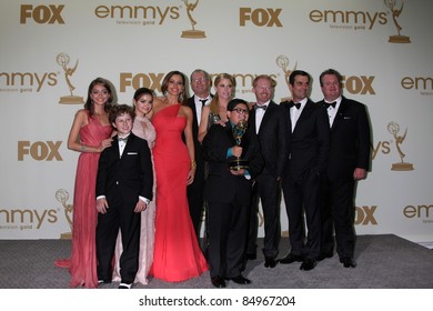 LOS ANGELES - SEP 18:  Modern Family Cast In The Press Room At The 63rd Primetime Emmy Awards At Nokia Theater On September 18, 2011 In Los Angeles, CA