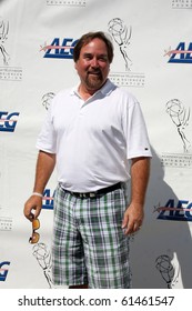 LOS ANGELES - SEP 20:  Richard Karn Arrives At The ATAS Golf Tournament 2010 At Private Golf Club On September 20, 2010 In Toluca Lake, CA