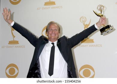 LOS ANGELES - SEP 22:  Jeff Daniels at the 65th Emmy Awards - Press Room at Nokia Theater on September 22, 2013 in Los Angeles, CA