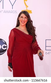 LOS ANGELES - SEP 23:  Mayim Bialik Arrives At The 2012 Emmy Awards At Nokia Theater On September 23, 2012 In Los Angeles, CA