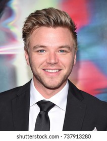 LOS ANGELES - SEP 27:  Brett Davern Arrives For The 'Flatliners' World Premiere On September 27, 2017 In Los Angeles, CA