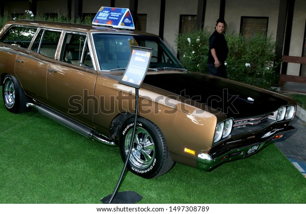 LOS ANGELES - SEP 5:  Brady
Bunch Car at the 