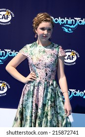 LOS ANGELES - SEP 7:  Cozi Zuehlsdorff At The 